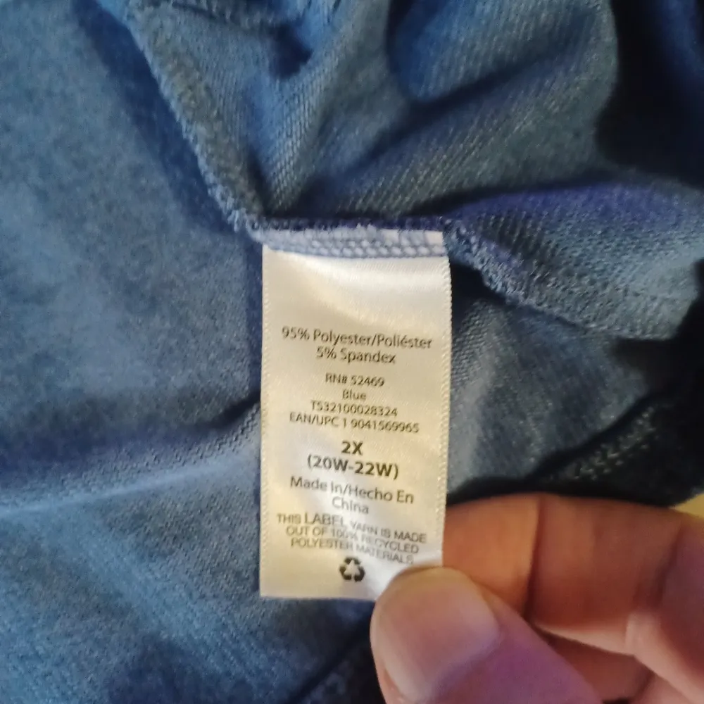 Terra & Sky 20W-22W blue tie-dye long sleeve top, women’s plus size 2X. - Image 6