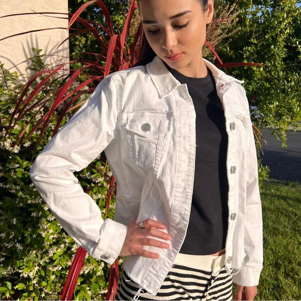 NWOT LC Lauren Conrad White Denim Jacket size S - Image 5