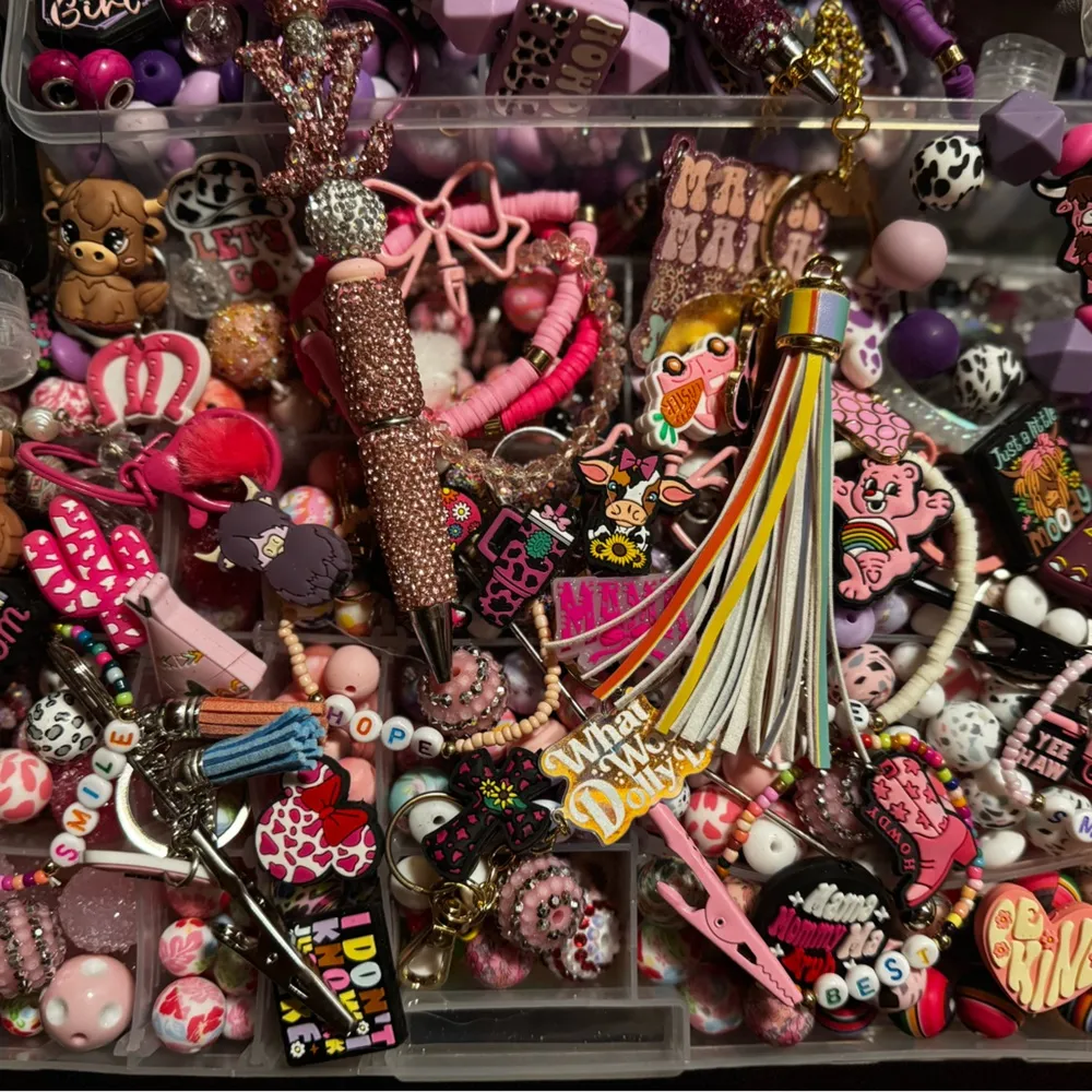 Wild Western Highland Cow Purse, Cowhide cluch & wristlet $20 Black - Image 11