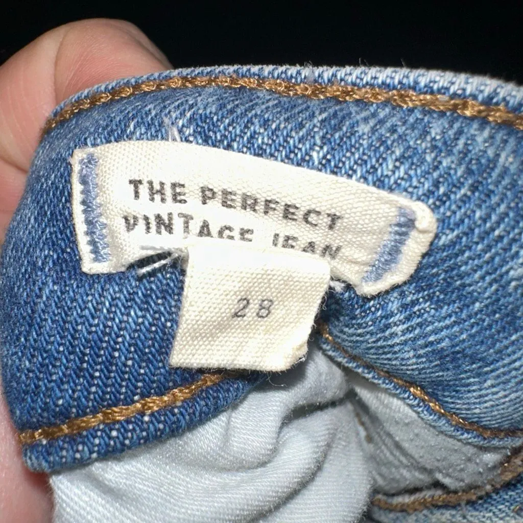 Madewell Perfect Vintage 28 sustainable normcore jeans - Image 3
