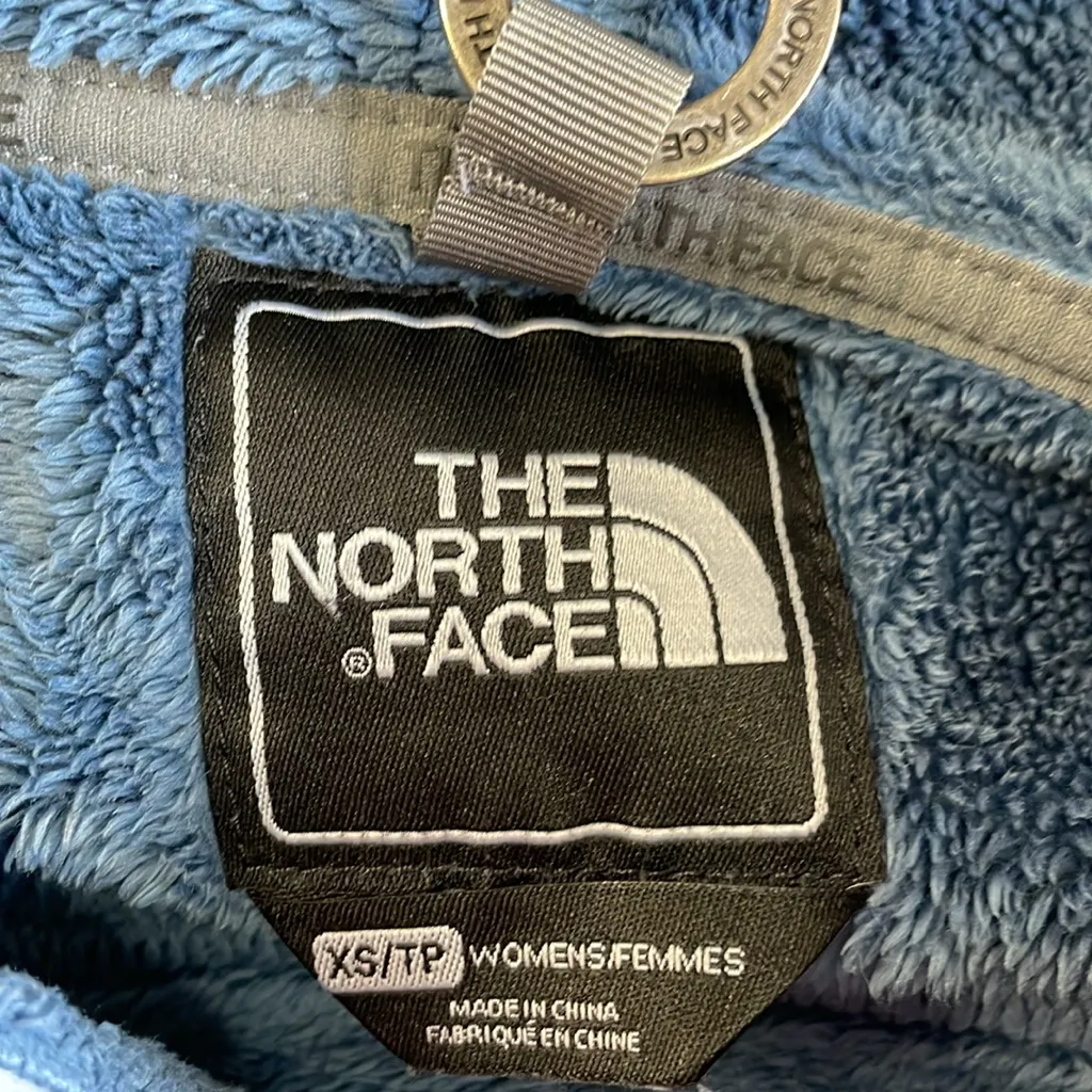 The North Face Two Tone Blue Fleece Jacket - Image 6