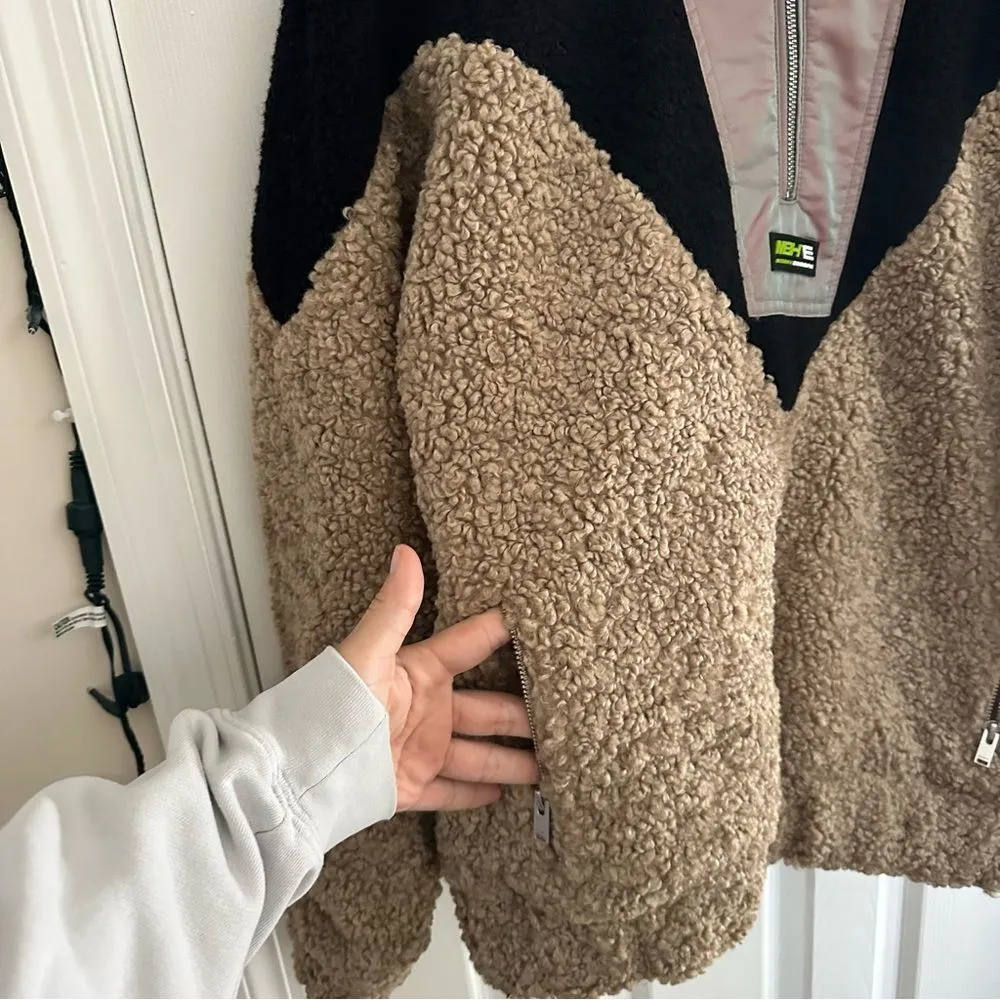 MISBHV Europa Half - Image 4