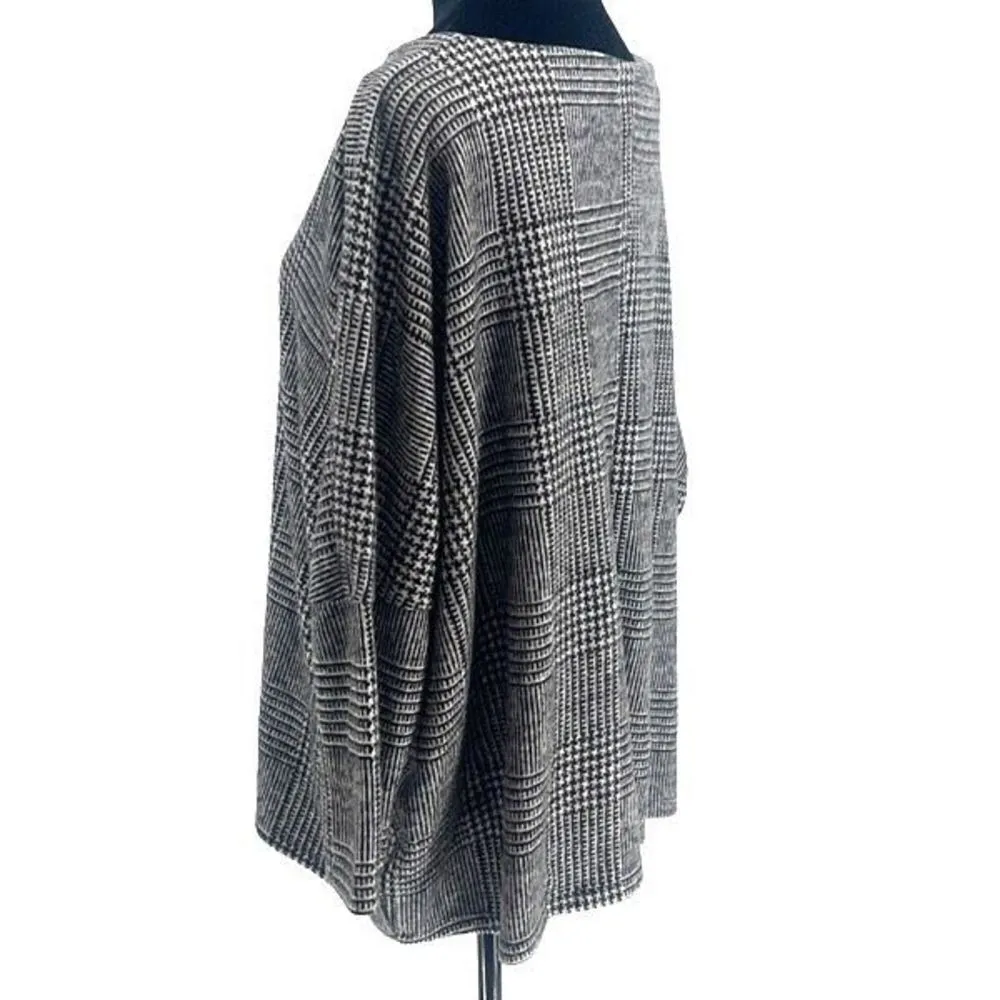 August Silk Womens Plaid Dolman Sleeve Plush Oversized Tunic Top Black Medium - Image 3