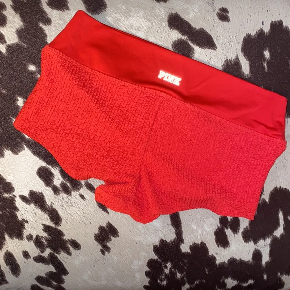 Victoria’s Secret PINK Gym to Swim Textured Shortie - Image 5