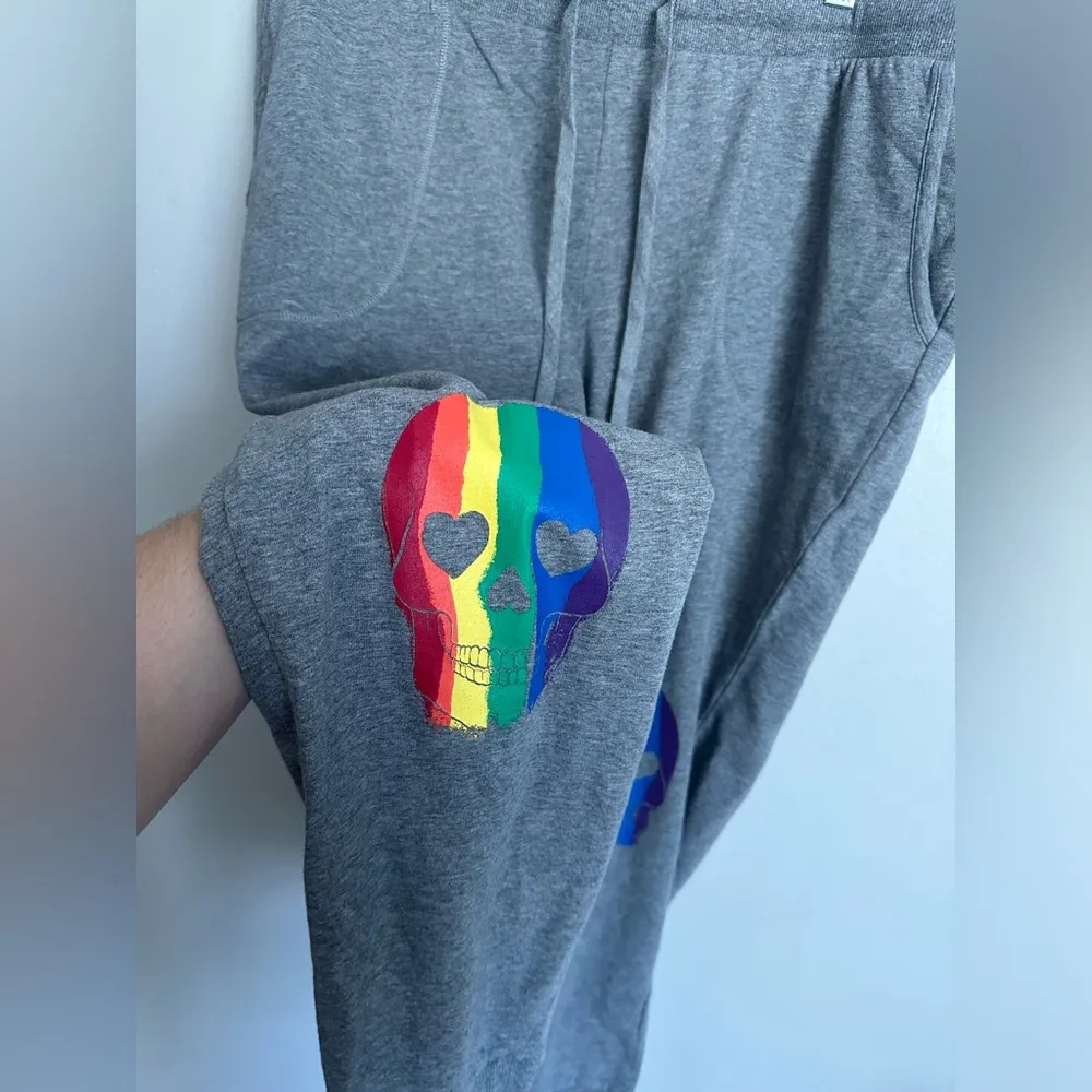 NWT Torrid 2X Celebrate Love Skull French Terry Joggers W/Pockets - Image 3