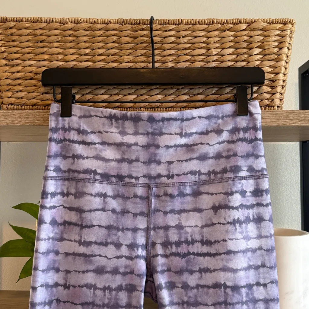 Athleta Mid-Rise Elation Printed Capri Legging, Purple Water Color Tie Dye, M - Image 4