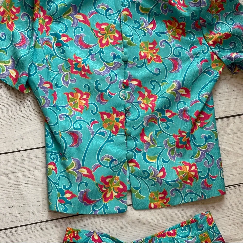 Vintage Adrianna Papell Bright Floral 100% Silk Top & Skirt Suit Set Size 12 - Image 4