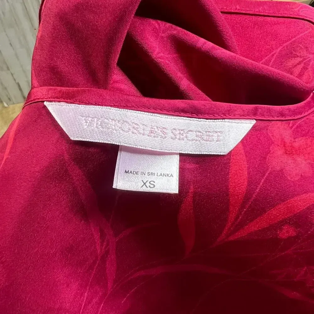 Victoria's Secret Vintage Satin Floral Tank Top Red XS Square Neck Wide Strap‎ - Image 7