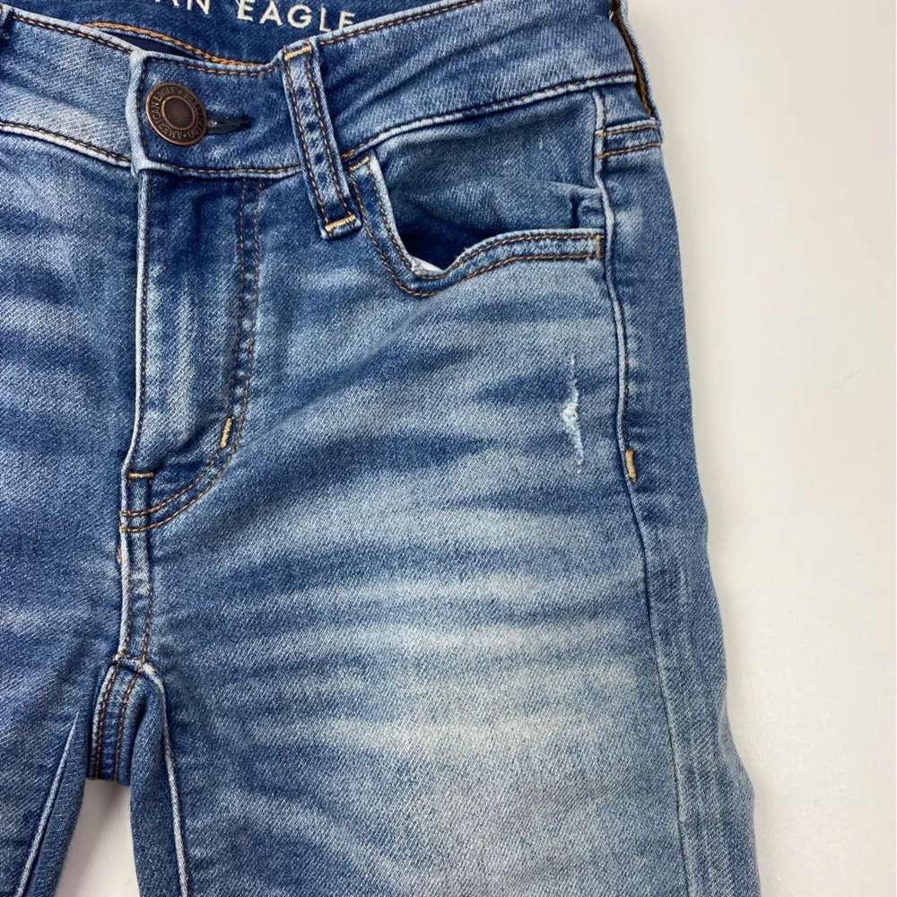 American Eagle Super Stretch Distressed Jegging Size 00 Short - Image 4