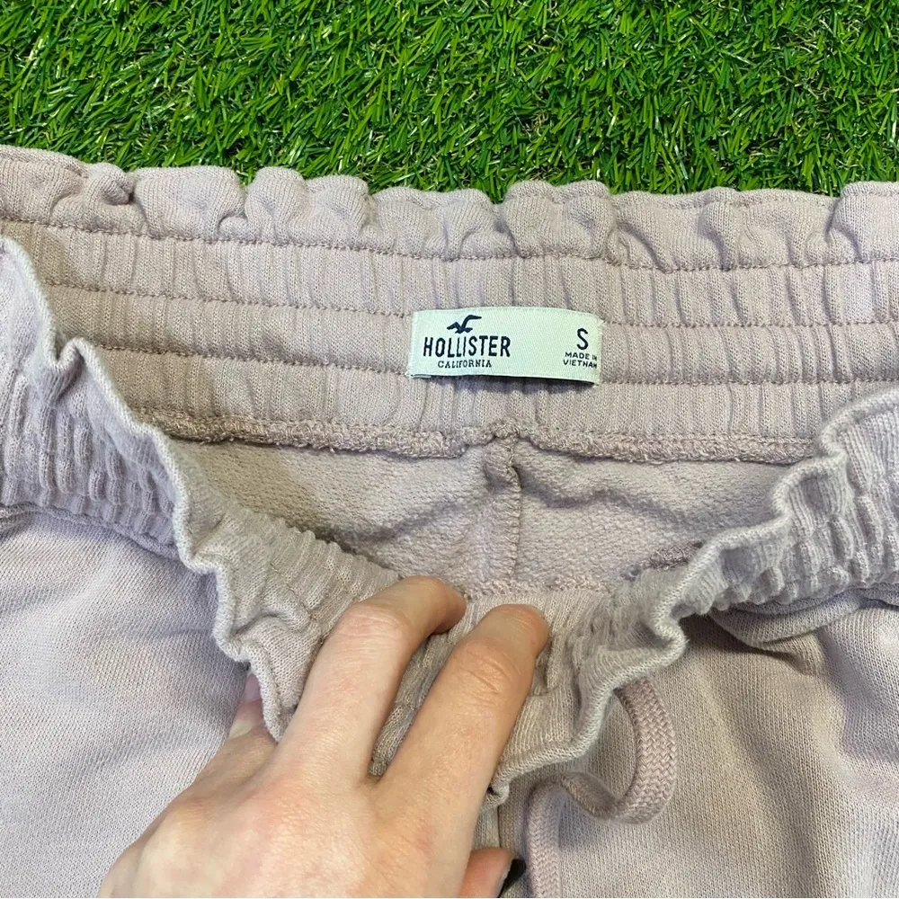 Lavender Hollister Joggers - Image 3
