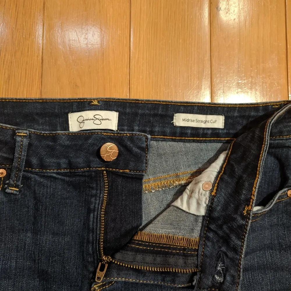 Jessica Simpson Mid Rise Straight Cuff Darkwash Jeans Womens Size 10/30 - Image 9