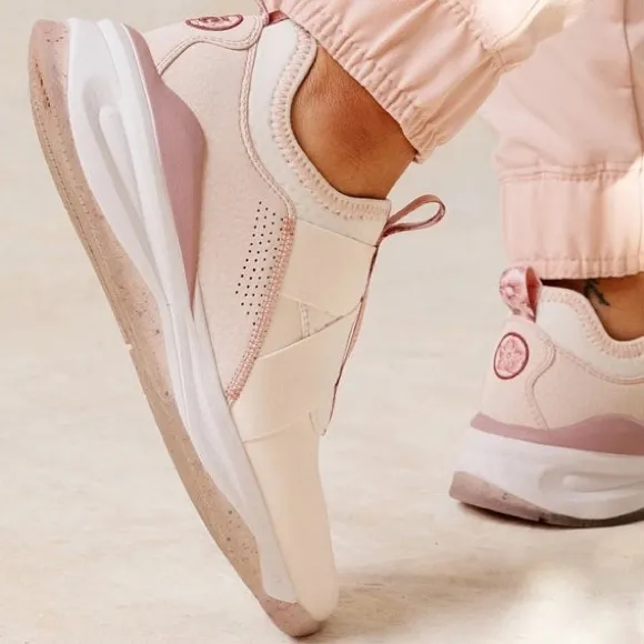 Clove limited edition unisex nursing slip on shoes Nurse Clara Women8.5/ Men7 Pink Size 8.5 - Image 3