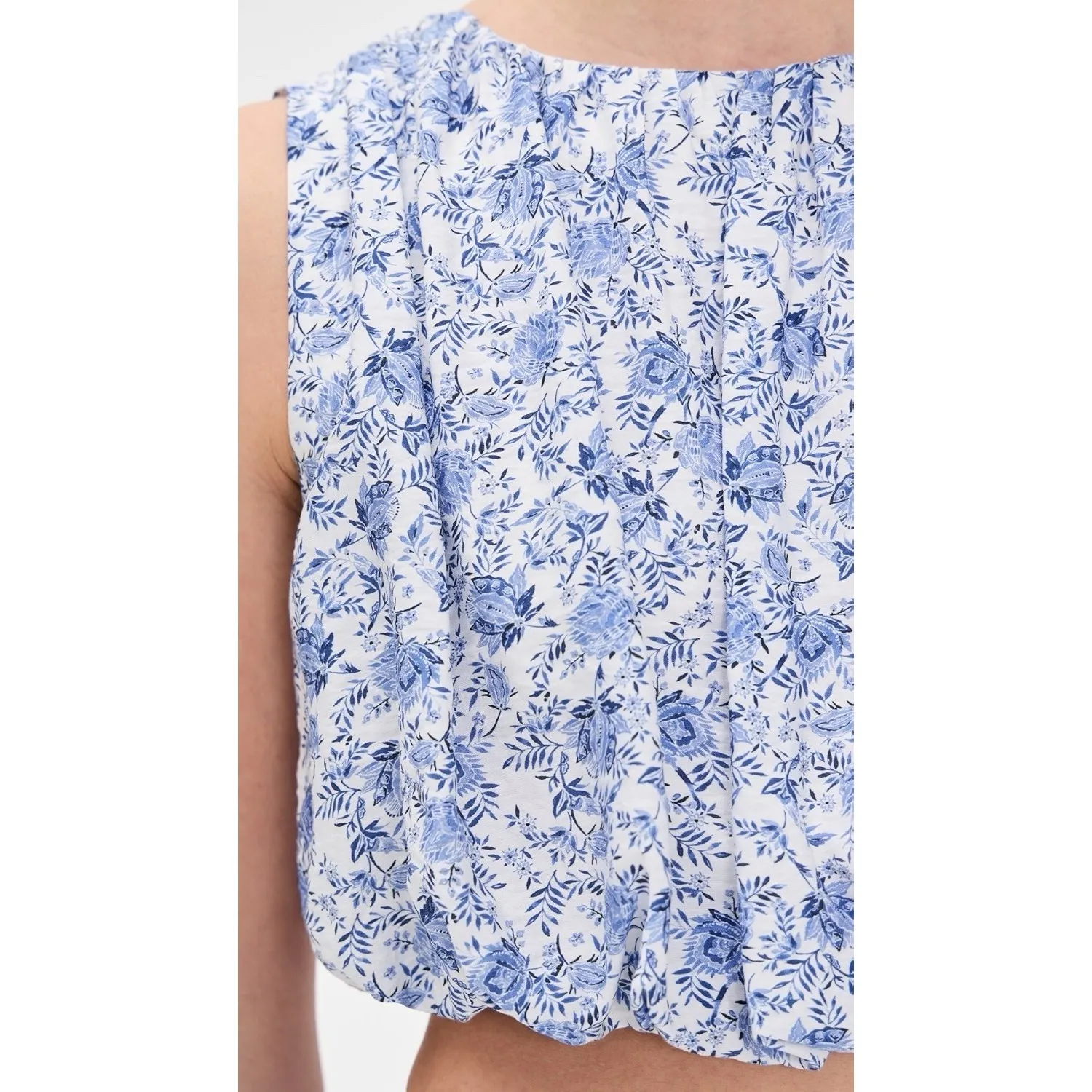 MINKPINK Blue & White Cottagecore Evelyn Bubble Crop Top & Skirt Set EUC Size S - Image 4