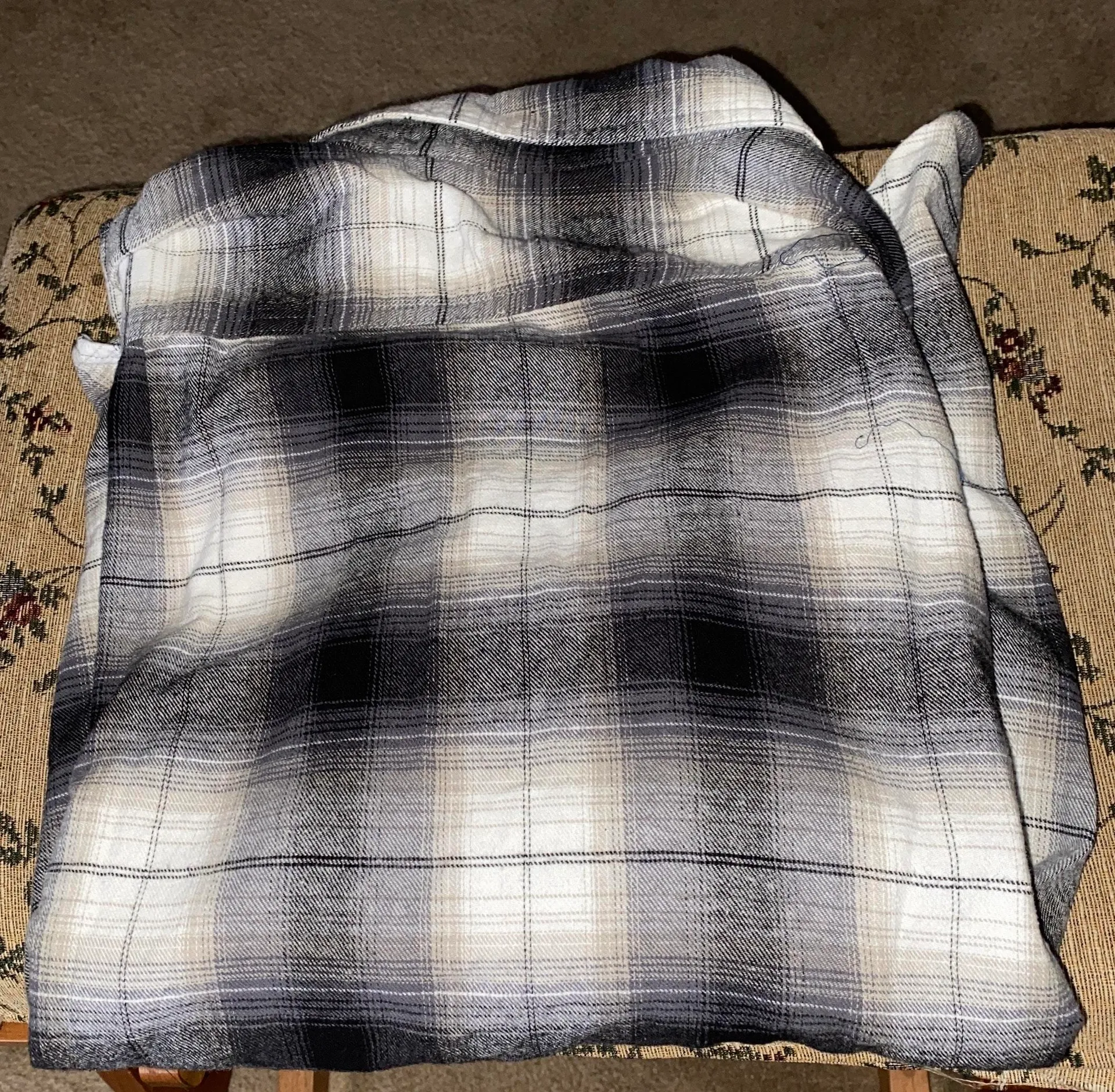 Blue mountain Flannel Button Up - Image 3