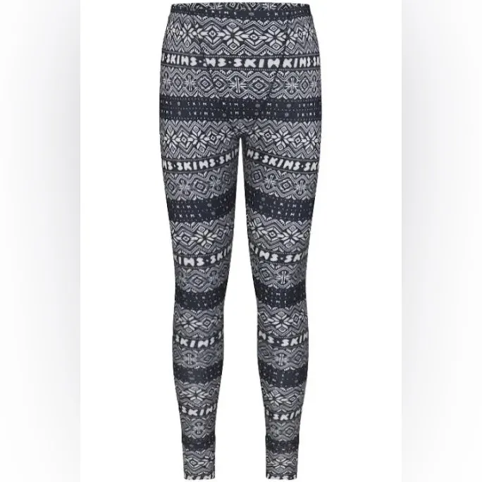 SKIMS SET Logo Plush Pointelle Henley Holiday Pajama SET Black/White Onyx XS/S - Image 3