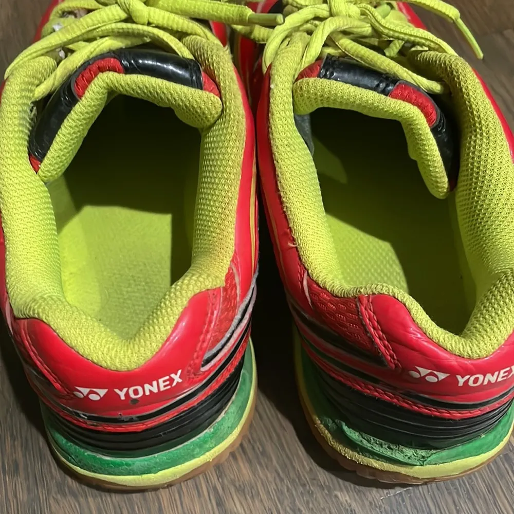 Yonex badminton shoes power cushion ergoshape unisex womens size 7 mens size 5.5 Red - Image 3