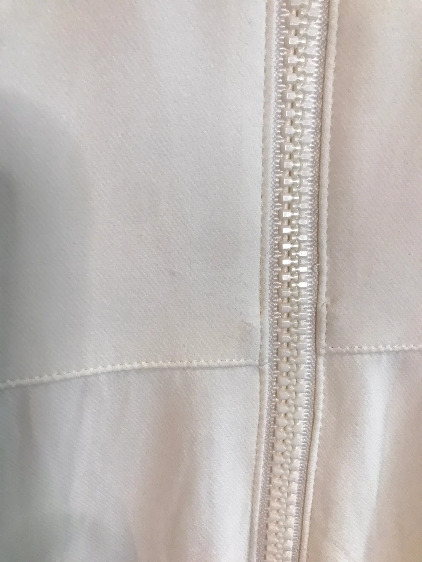 Sleeveless V-Neck Scuba Sheath Dress - Image 5