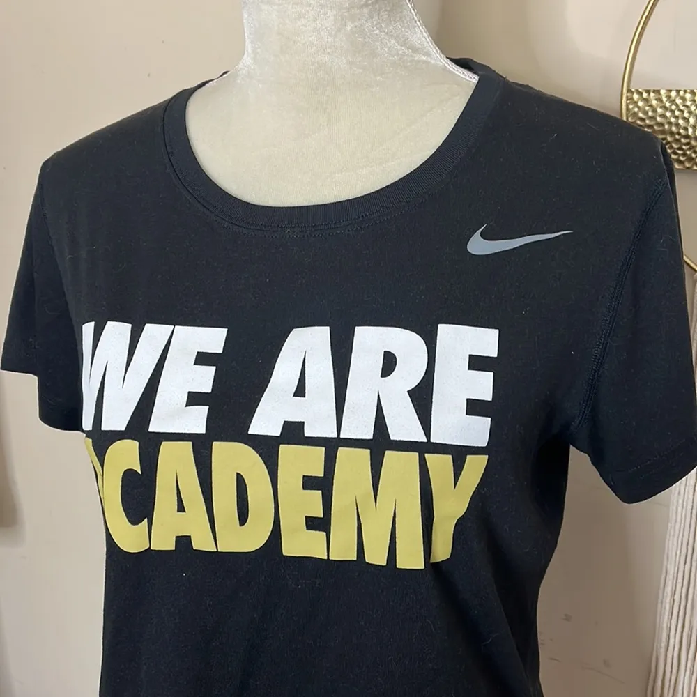 nike • we are academy drifit short sleeve top - Image 84