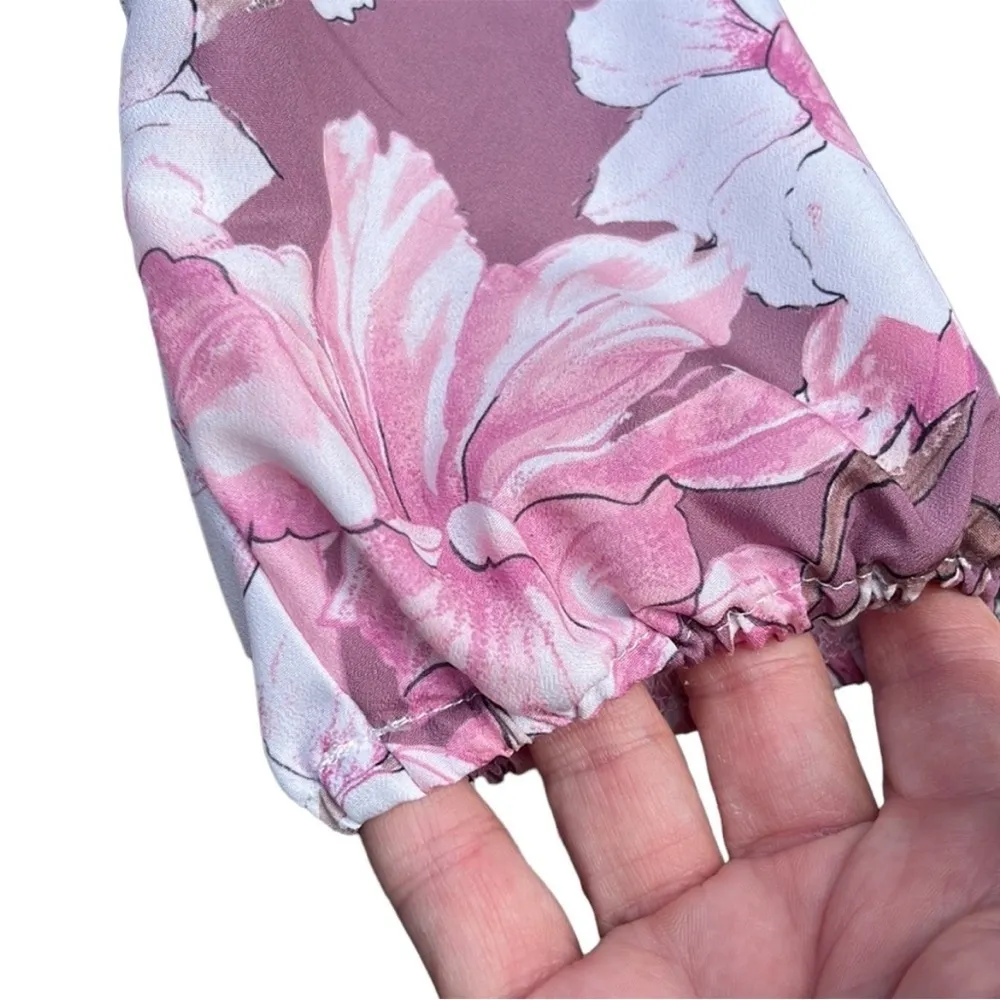 EUC Alexia Admor Slit Front Floral Dress
Size Medium - Image 8