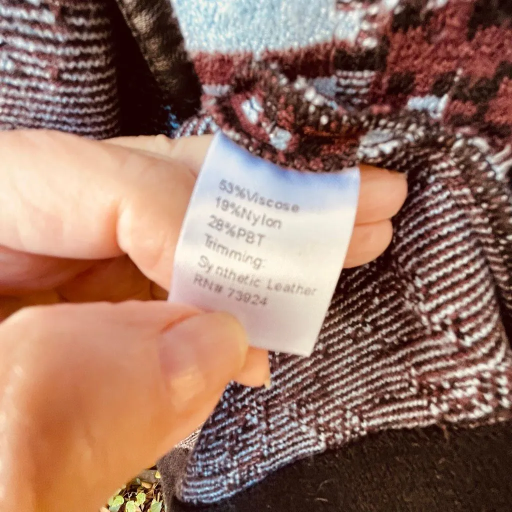 Ming Wang size L/XL oversized abstract print one hook closure cardigan. - Image 6