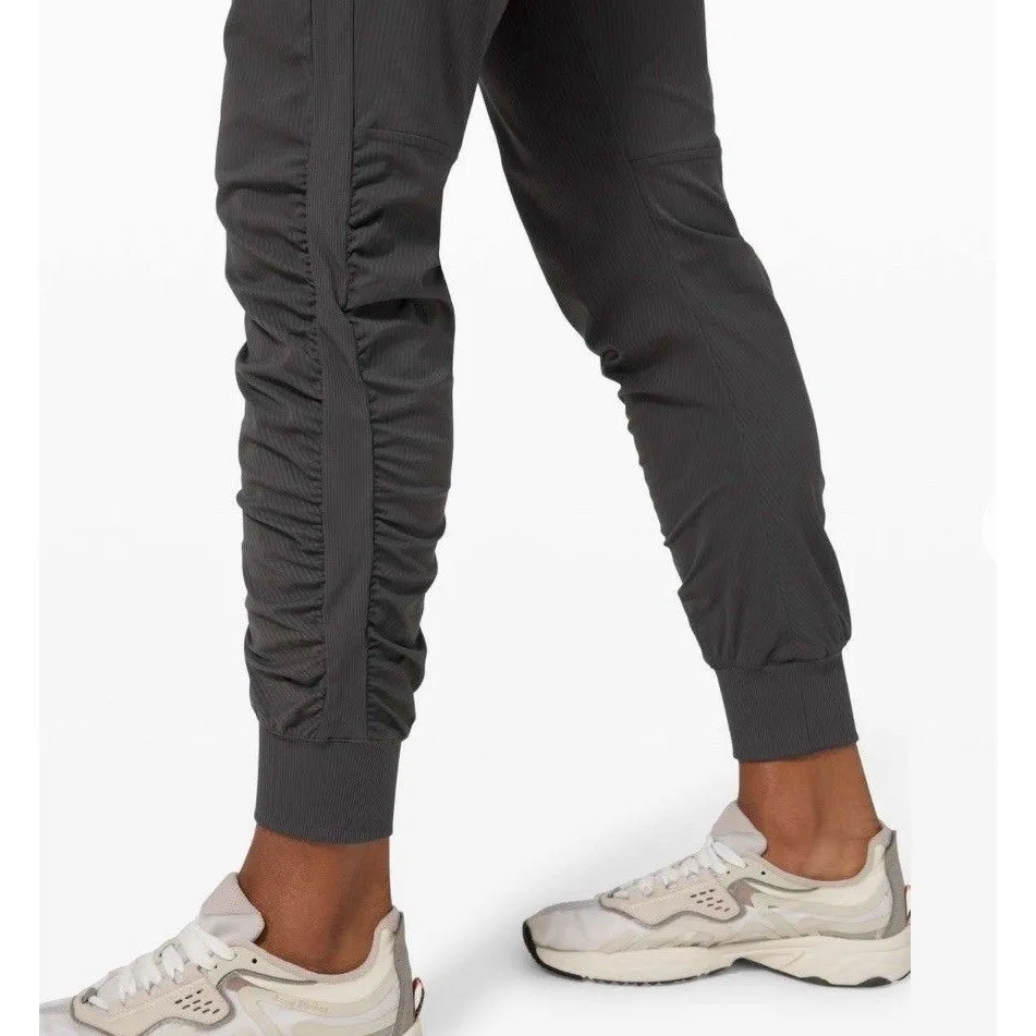 Lululemon Beyond The Studio Jogger Womens 6 Grey High Rise Tapered Pull On Swift - Image 4