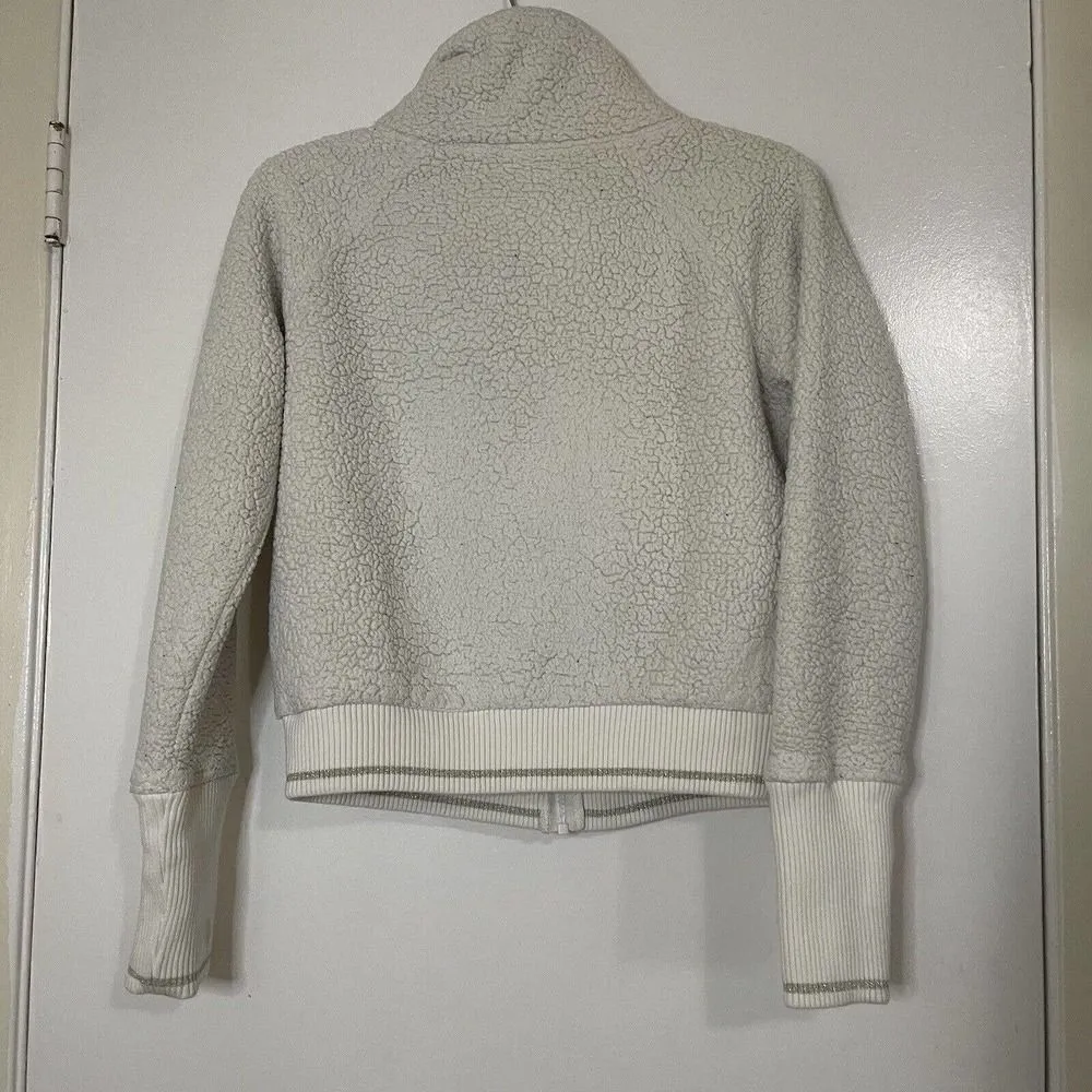 ATHLETA TUGGA Ivory White Sherpa Fleece Full zip Cropped jacket size XS - Image 6