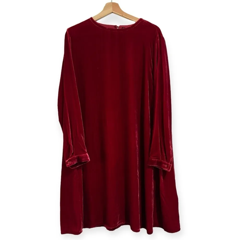 EILEEN FISHER Ruby Velvet Crew Neck Silk and Viscose Dress NEW Christmas Holiday - Image 2