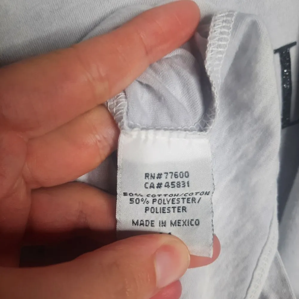 Love and Rock-N-Roll Tee in Cloud Size Medium NWOT Lightly Flawed - Image 5