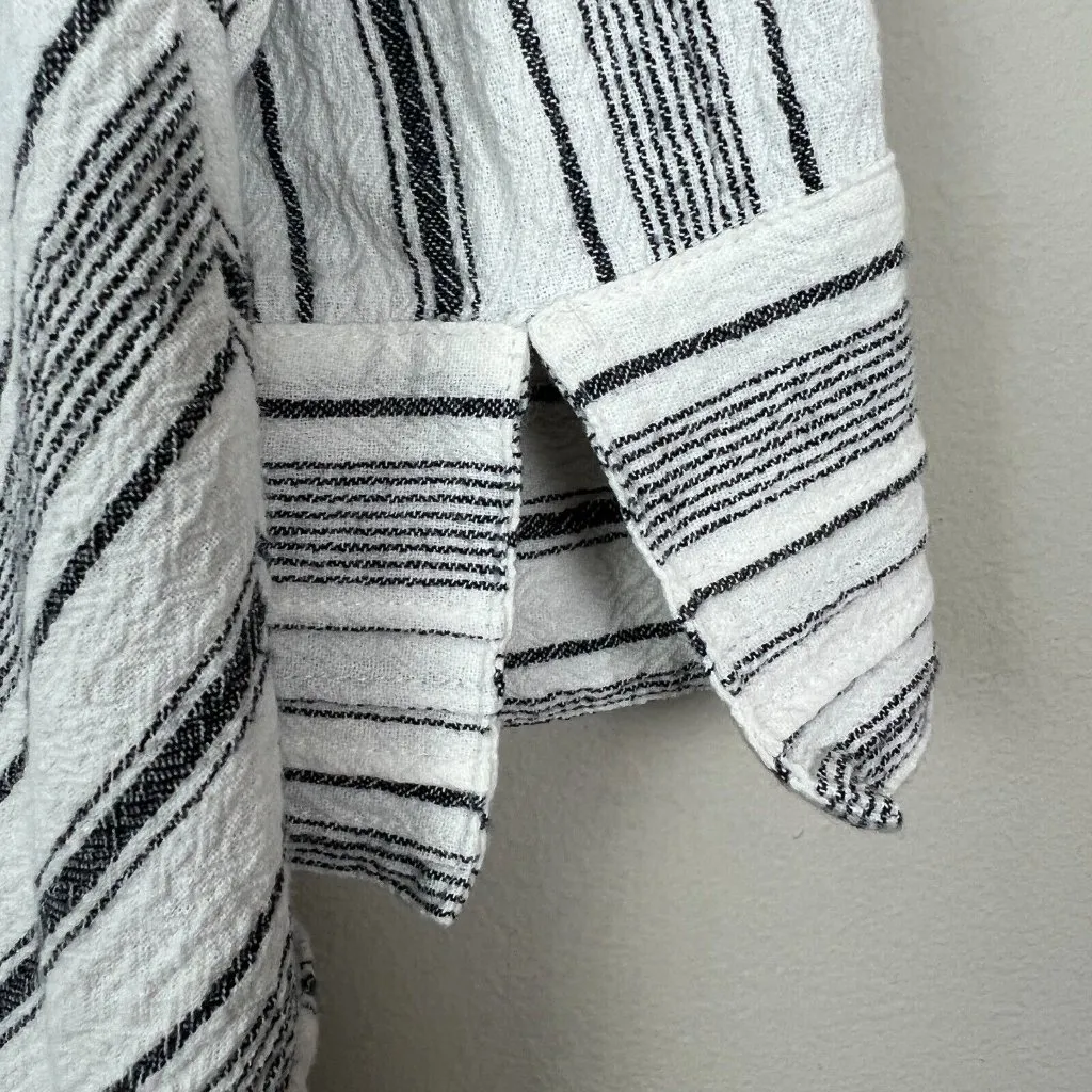 Soft Surroundings Tunic Top Womens Medium Gray White Stripe Pockets 3/4 Sleeve M - Image 7