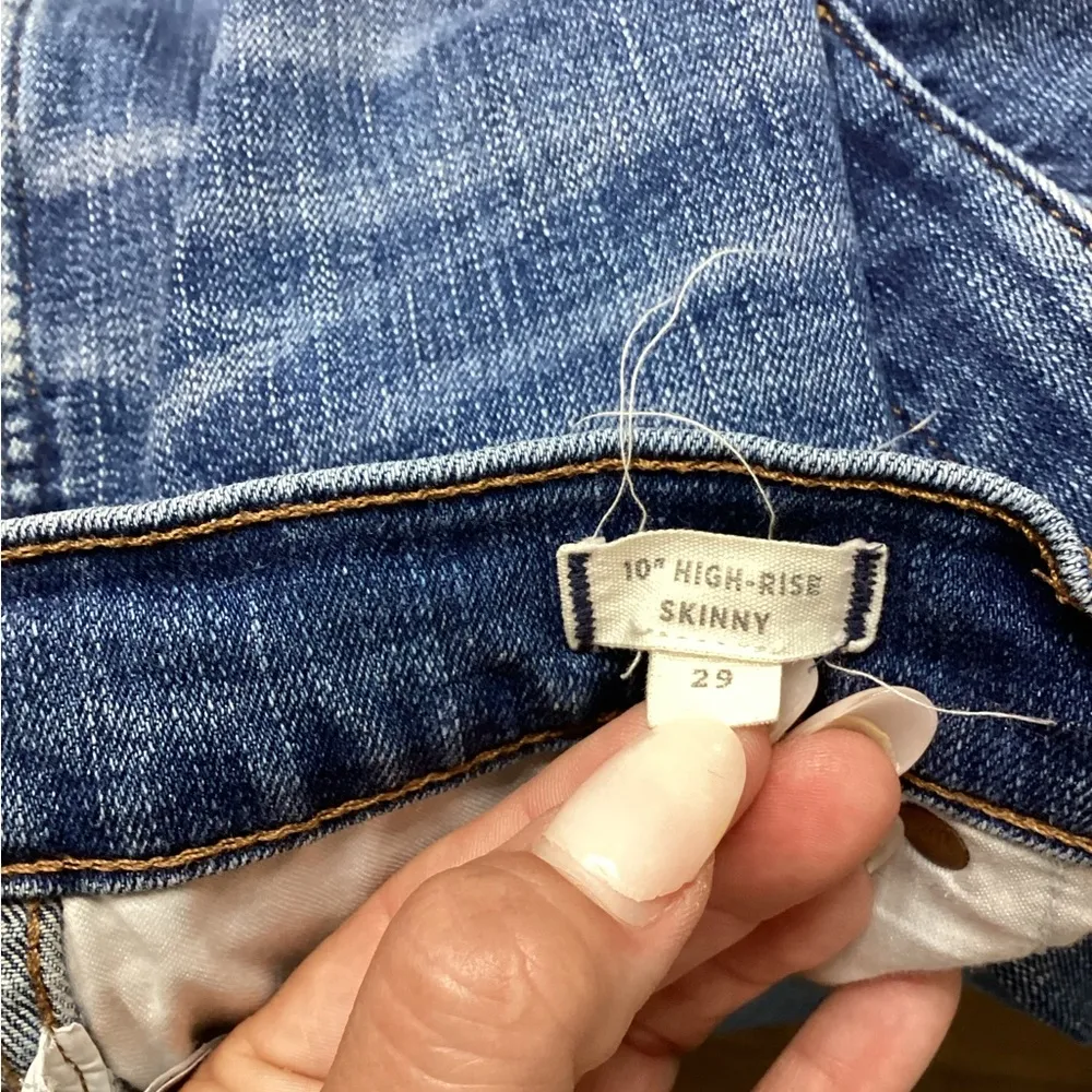 Madewell Blue Ankle Cropped Jeans - Image 4