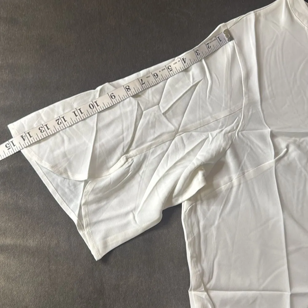 Women’s White Plus Sized V - Image 5