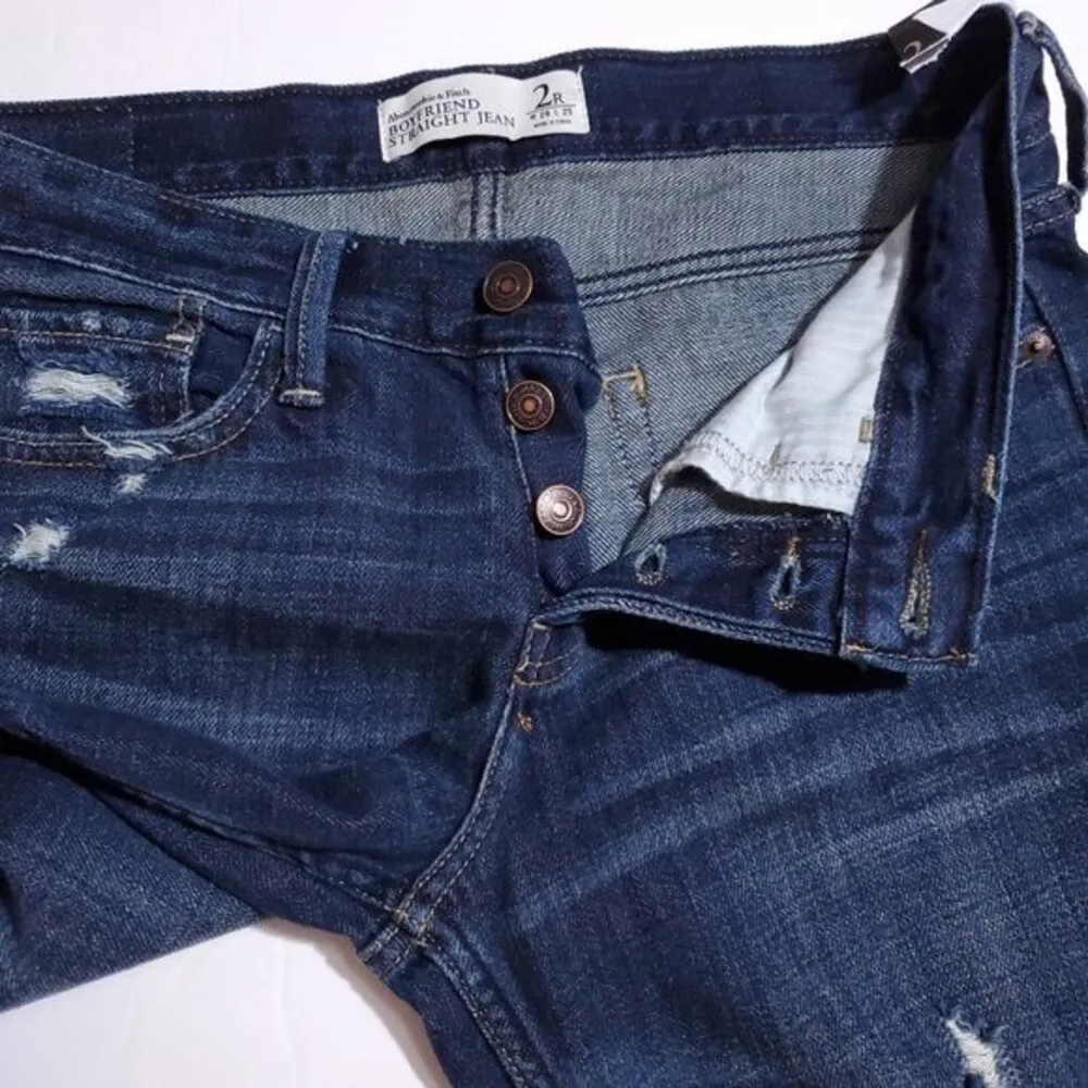 Abercrombie Boyfriend Straight Leg Jeans Size 2 26 Distressed Destroyed Loose - Image 4
