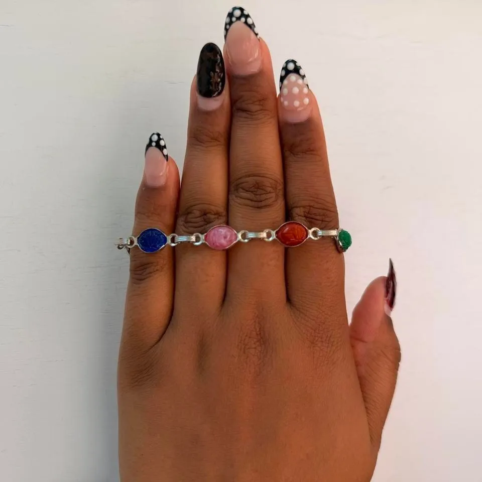 SILVER TONE SCARAB LINK BRACELET - Image 4