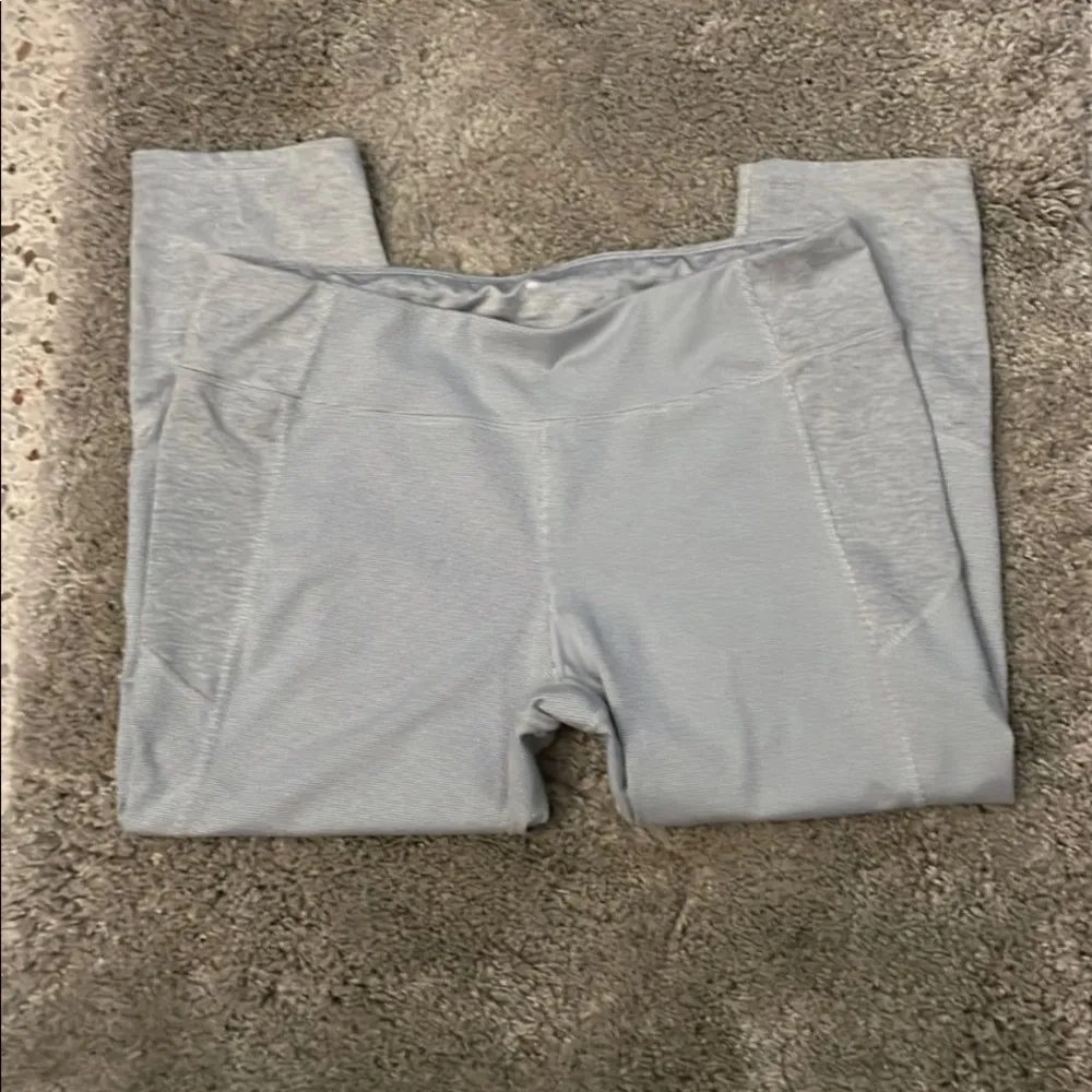 Apaña leggings size large - Image 4