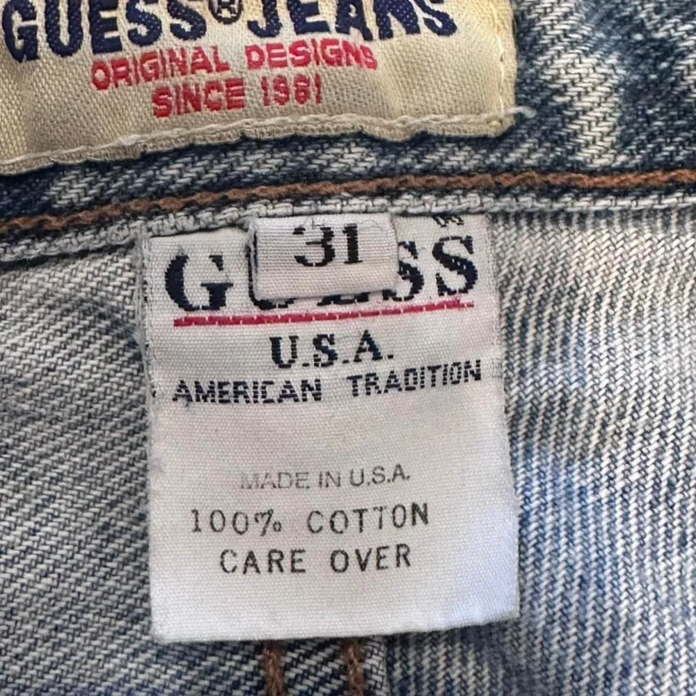 Vintage Guess USA Light Wash High‎ Rise Denim Mom Jeans Size 31 - Image 3