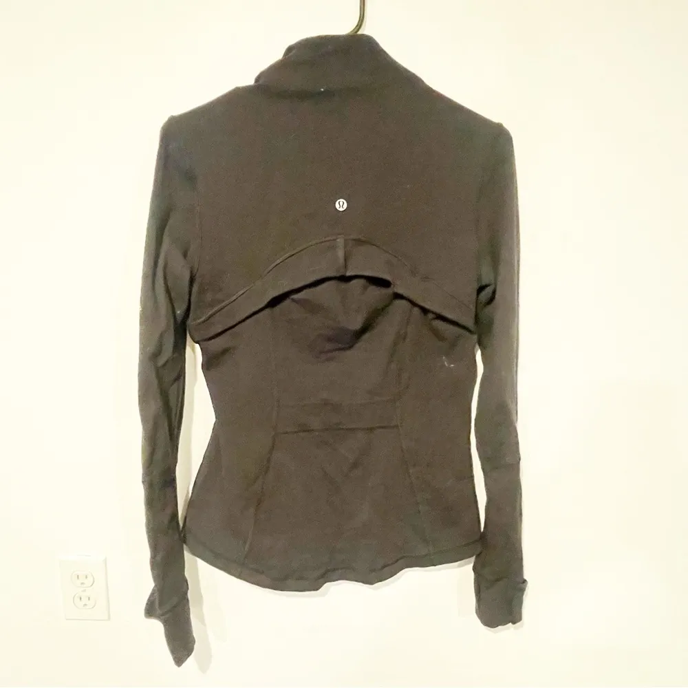 Lululemon  Size 8 Black Define Full Zip Athletic Jacket Luon - Image 5