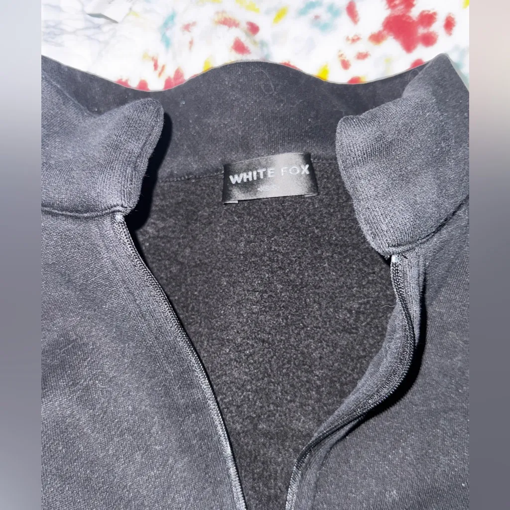 White Fox Black OVERSIZE SWEATSHIRT. - Image 3