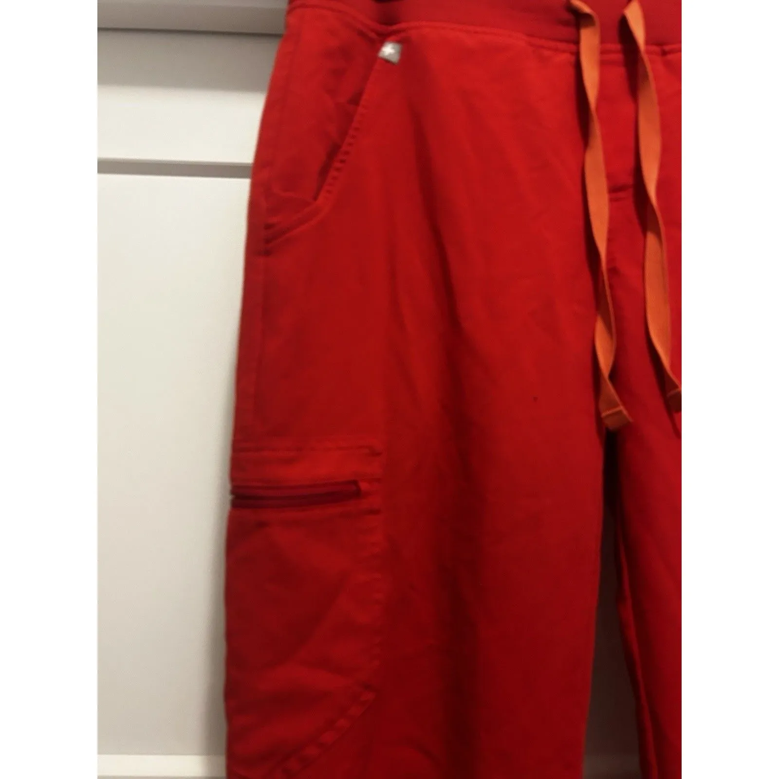 Figs Women’s Zamora Jogger Scrub Pants Size Small Red Drawstring Cargo Pockets - Image 8