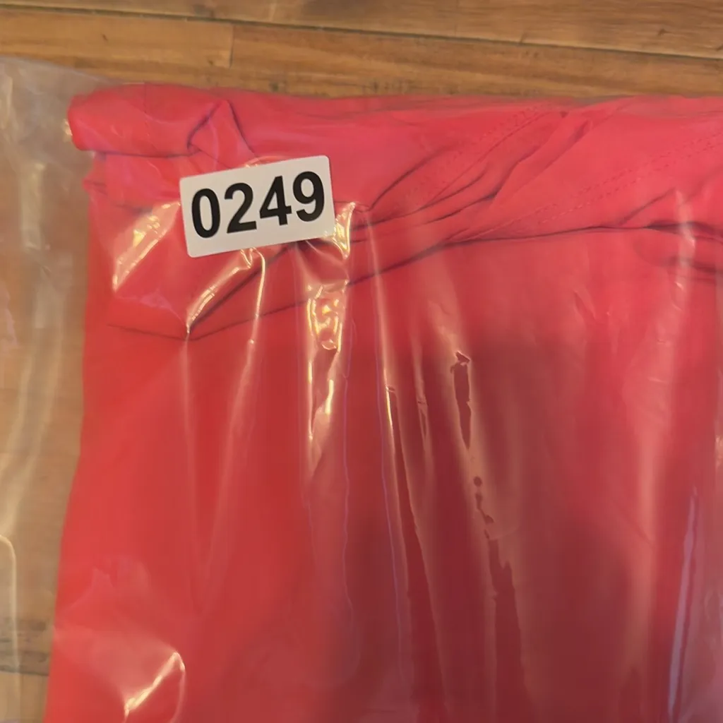 Universal‎ Standard Sunny Nylon Pull-on Shorts - Image 6