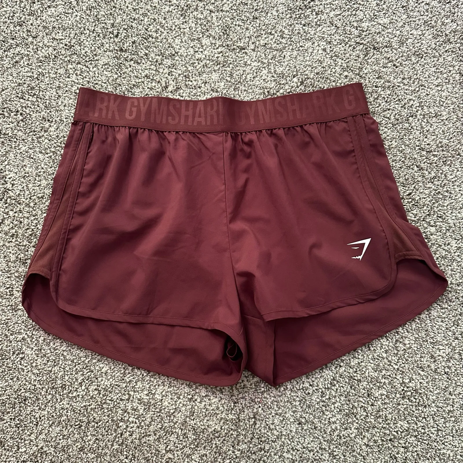 Gymshark maroon red athletic shorts size XL - Image 2