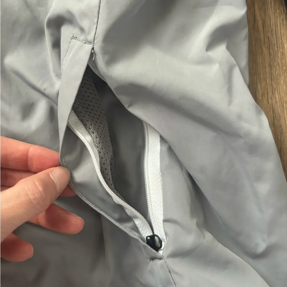 OrangeTheory Women’s Color Block Windbreaker Jacket – Size Large - Image 3