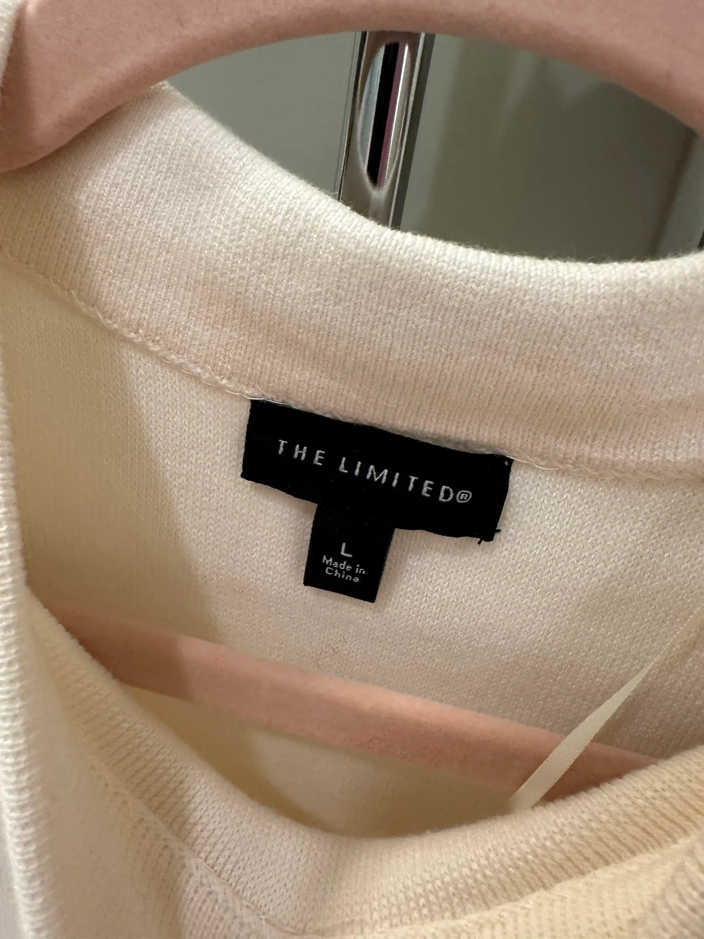 Sleeveless Tank Top - Image 2