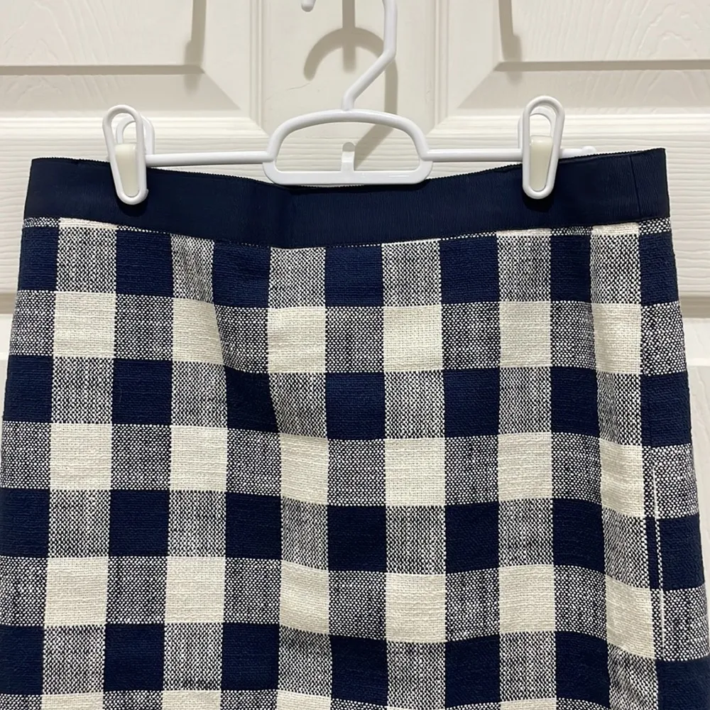 J. Crew Navy Blue & Ivory Gingham Plaid Pencil Skirt 4 - Image 4
