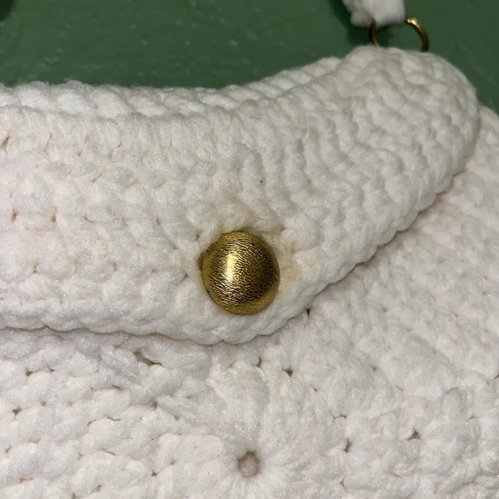 Vintage handmade crocheted Grandma purse - Image 2