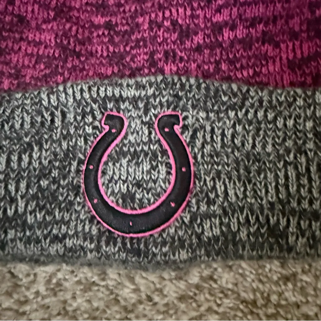 Indianapolis Colts Women’s 47 Brand Black Static Cuff Knit Hat pink black nfl - Image 3