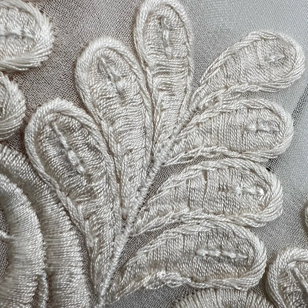 Raj Silk Floral Embroidered Lace Sleeveless Duster Size undefined - Image 7