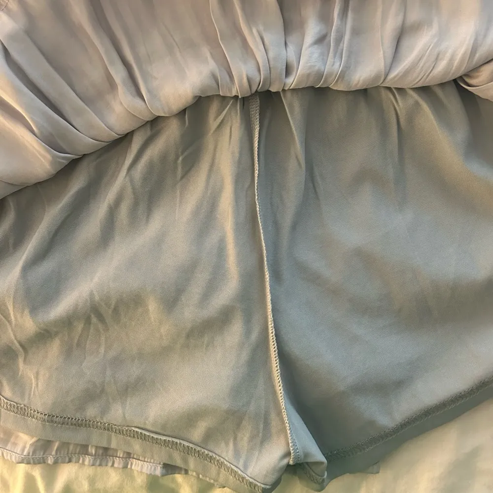 grey ruffle  skirt! - Image 3