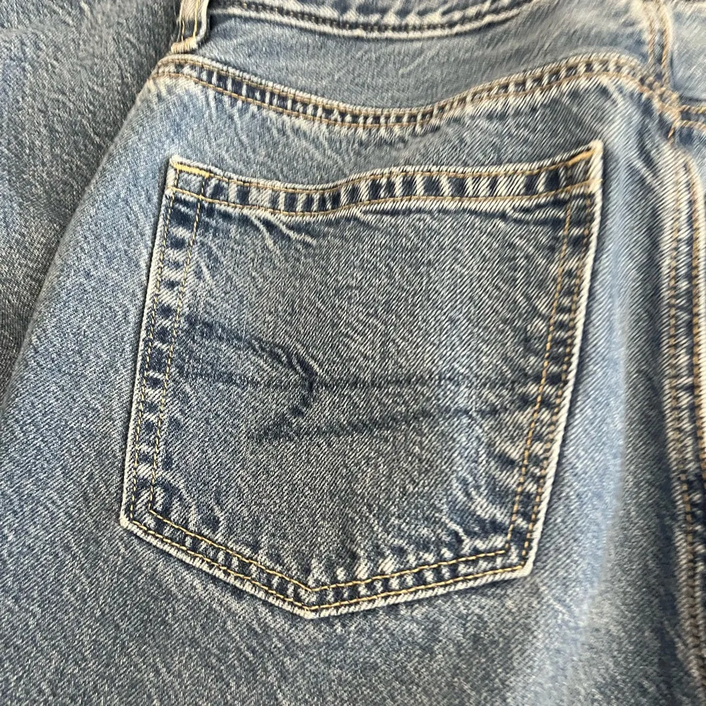 American Eagle Outfitters Relaxed Blue Jeans - Image 6