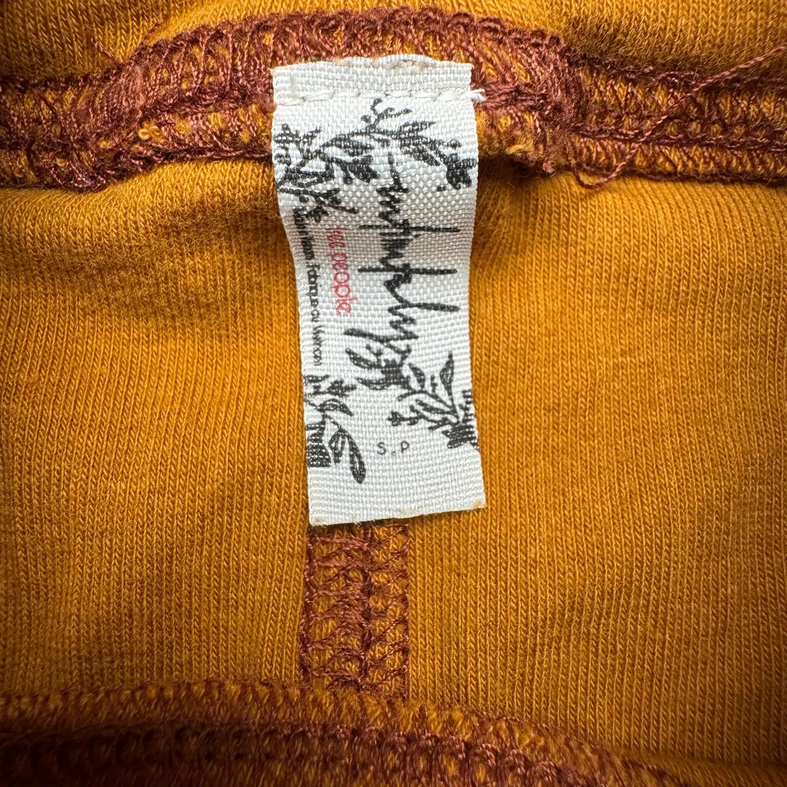 Free People long sleeve partial‎ turtleneck small Gold - Image 3