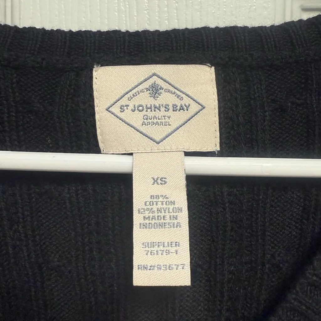 St. John's Bay Classic Black V-Neck‎ Sweater - Image 4